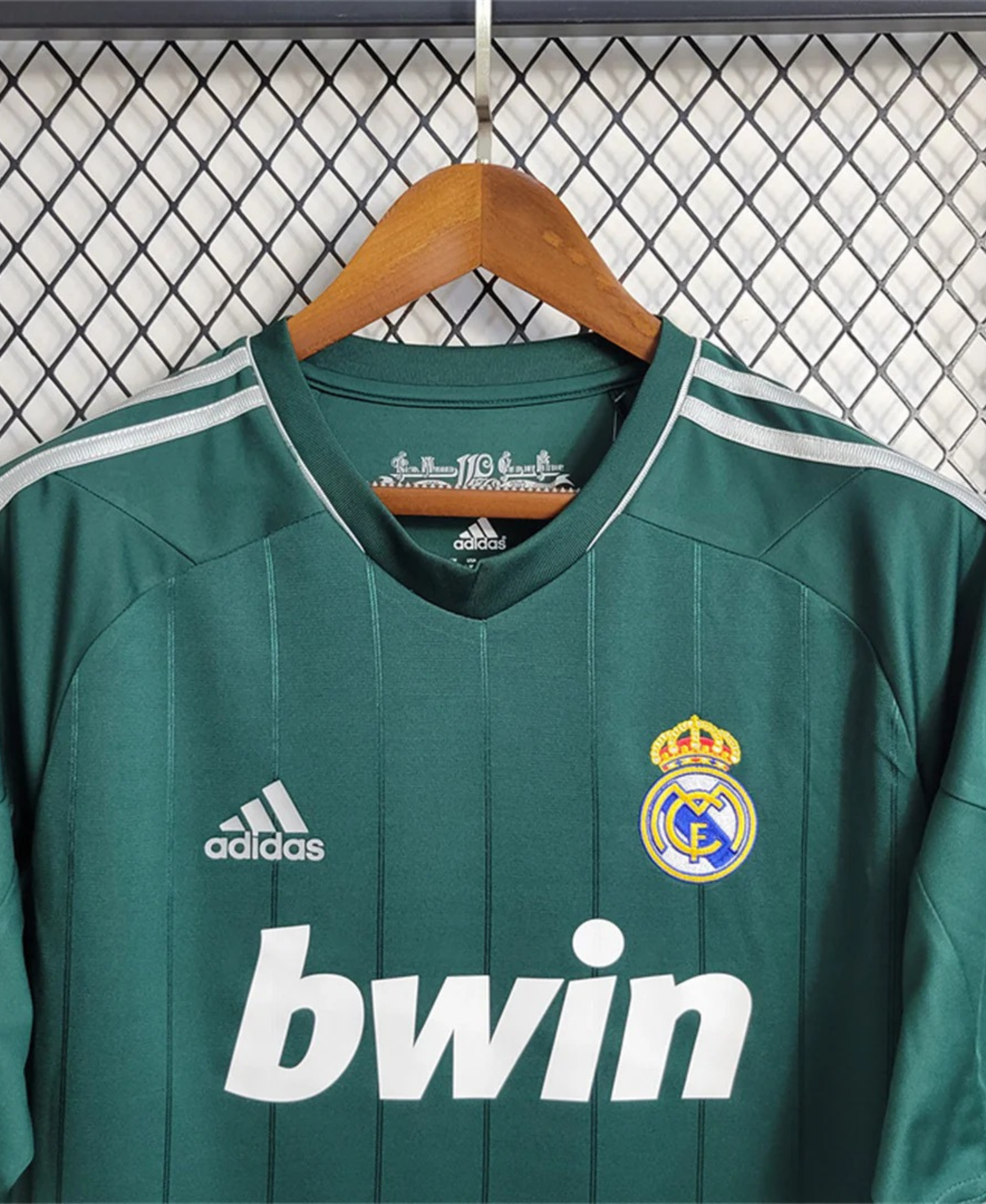 Tenue Real Madrid 2013-2013 Troisiéme