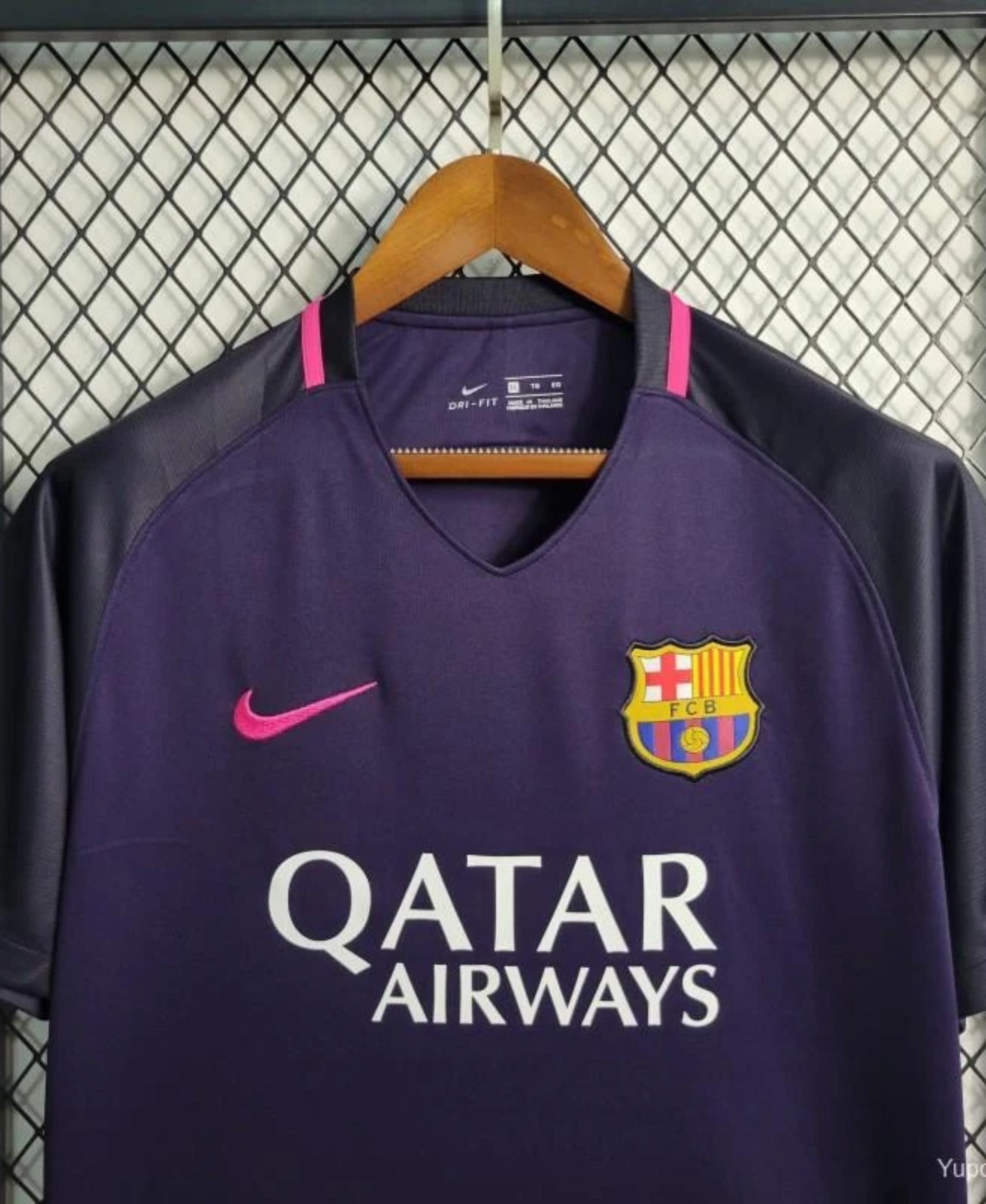 Tenue Fc Barcelona 2016-2017 Extérieur